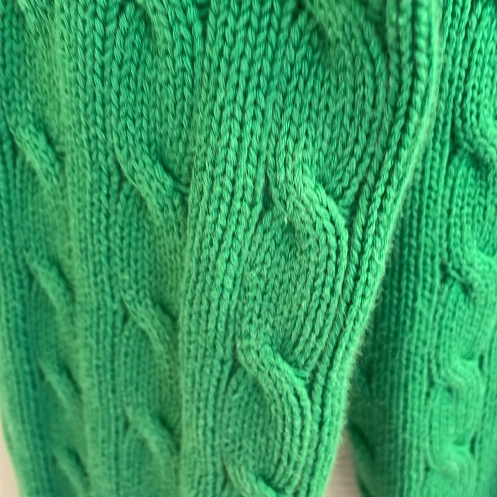 Ralph Lauren Green V-Neck Sweater ☘️ - Picture 8 of 16